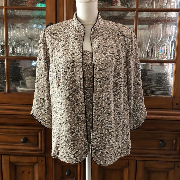 Evening by Alex Jackets & Blazers - EUC Alex Evenings jacket and shell